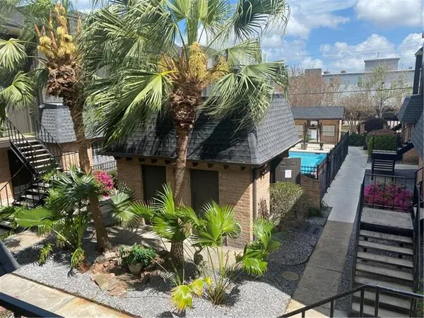 $1,250 | 3400 North Arnoult Road, Unit 210, Metairie, LA 70002
