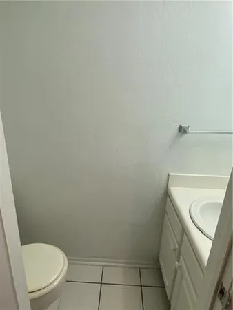$1,250 | 3400 North Arnoult Road, Unit 210, Metairie, LA 70002