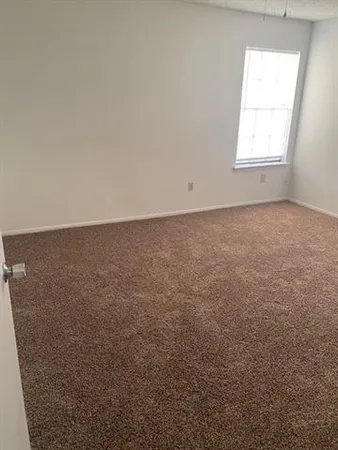 $1,250 | 3400 North Arnoult Road, Unit 210, Metairie, LA 70002