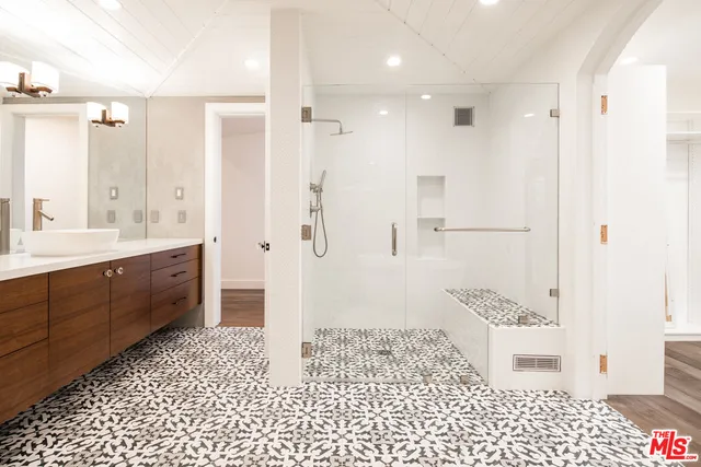 $15,249,000 | 934 1st Street, Manhattan Beach, CA 90266