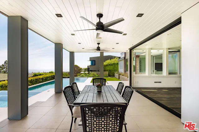 $15,249,000 | 934 1st Street, Manhattan Beach, CA 90266