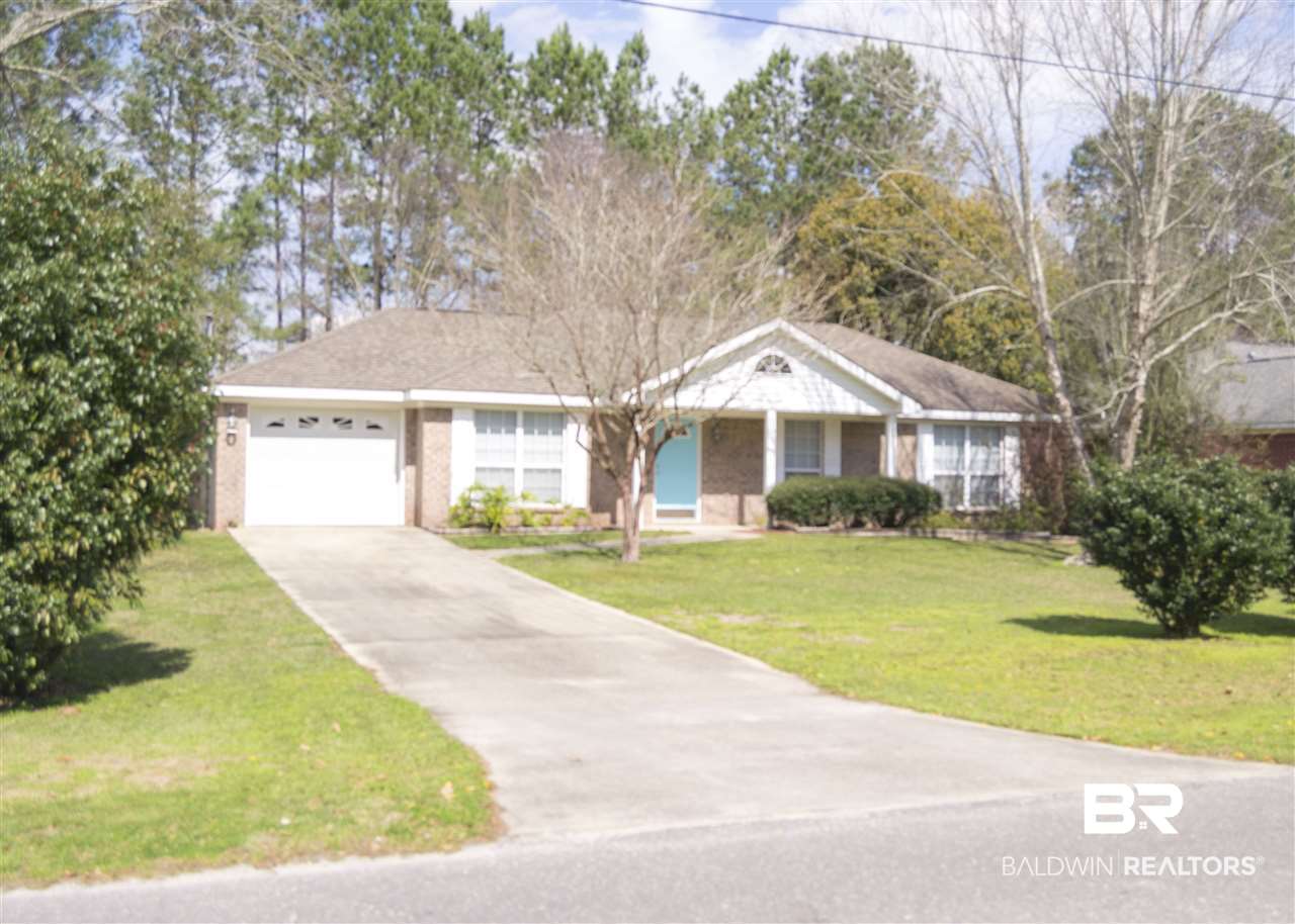 411 Hamilton Boulevard Foley, AL 36535 - Photo 1 of 34