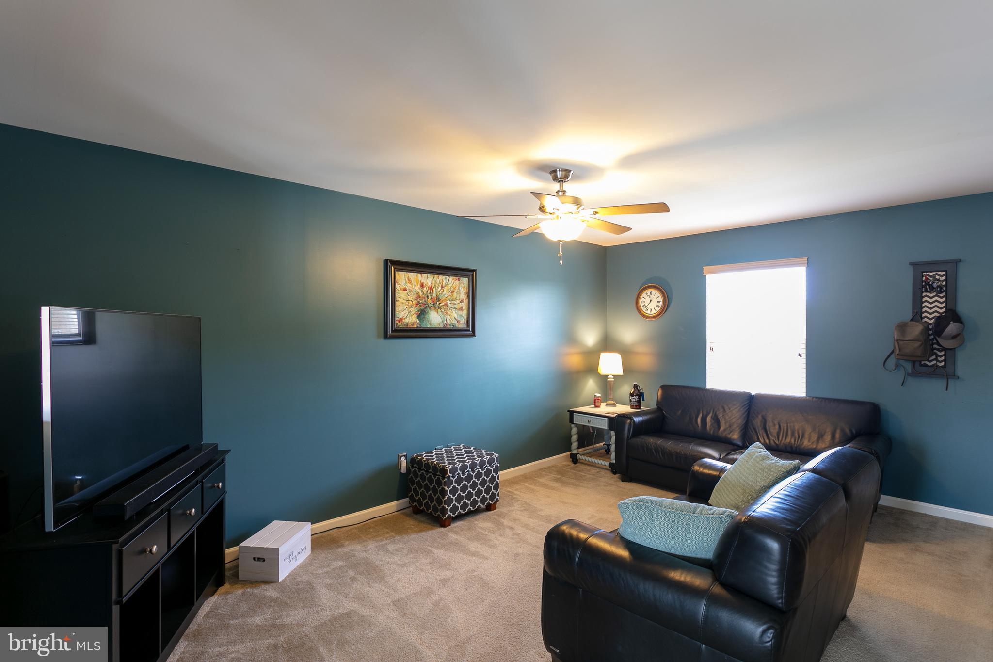 16 Baltic Lane Ranson, WV 25438 - Photo 9 of 24 Living Room