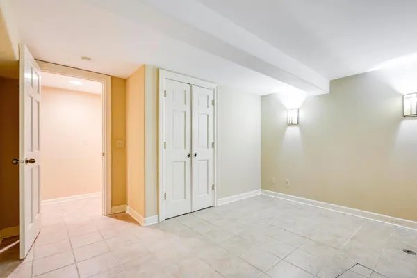 $639,000 | 333 West 2nd Street, Waconia, MN 55387