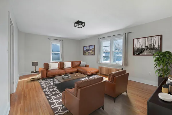 $639,000 | 333 West 2nd Street, Waconia, MN 55387