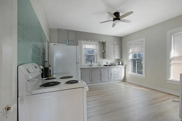 $639,000 | 333 West 2nd Street, Waconia, MN 55387