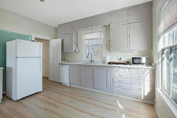 $639,000 | 333 West 2nd Street, Waconia, MN 55387