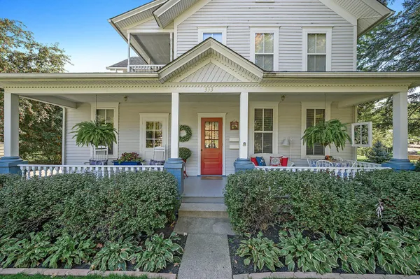 $639,000 | 333 West 2nd Street, Waconia, MN 55387