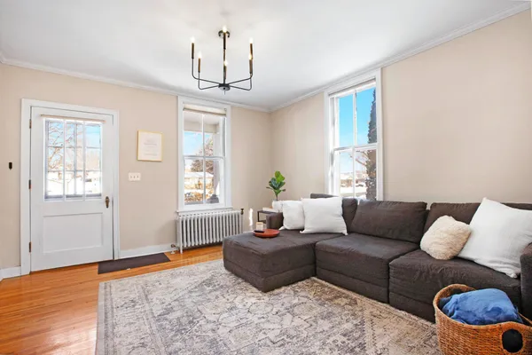 $639,000 | 333 West 2nd Street, Waconia, MN 55387