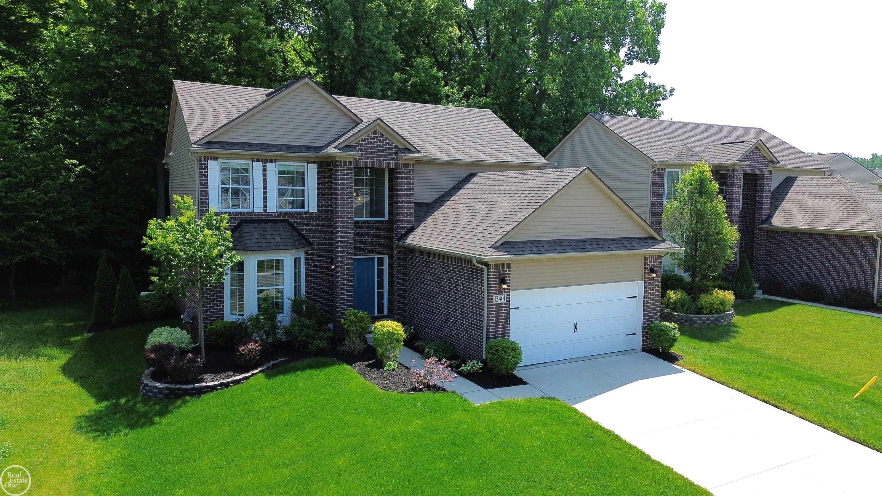 13401 Stamford Road Belleville, MI 48111 - Photo 1 of 44 50142666-12b49372-70bd-44f6-a4c1-bad32107c1fc.JPG