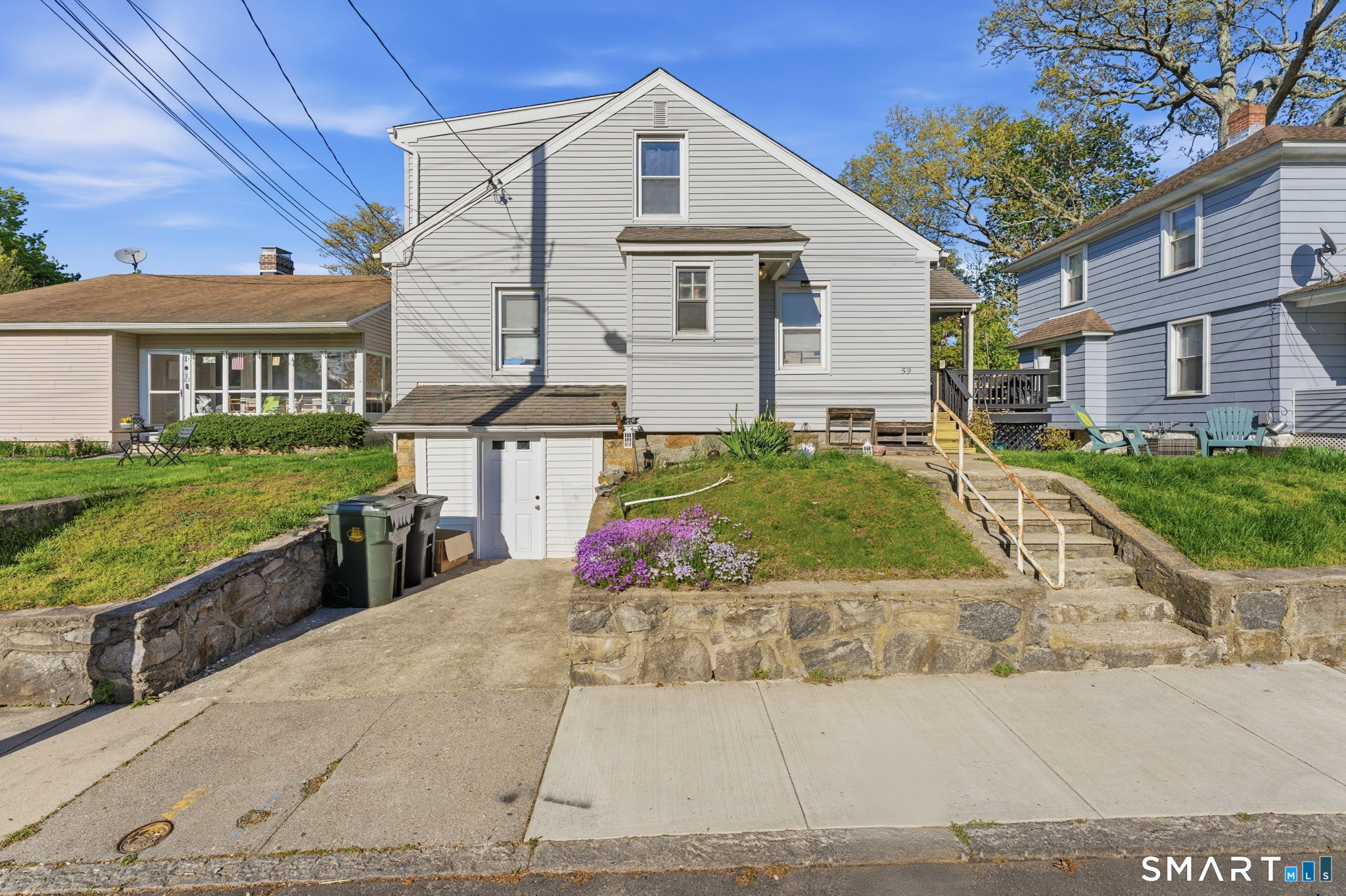 59 Raymond Street New London, CT 06320 - Photo 1 of 31