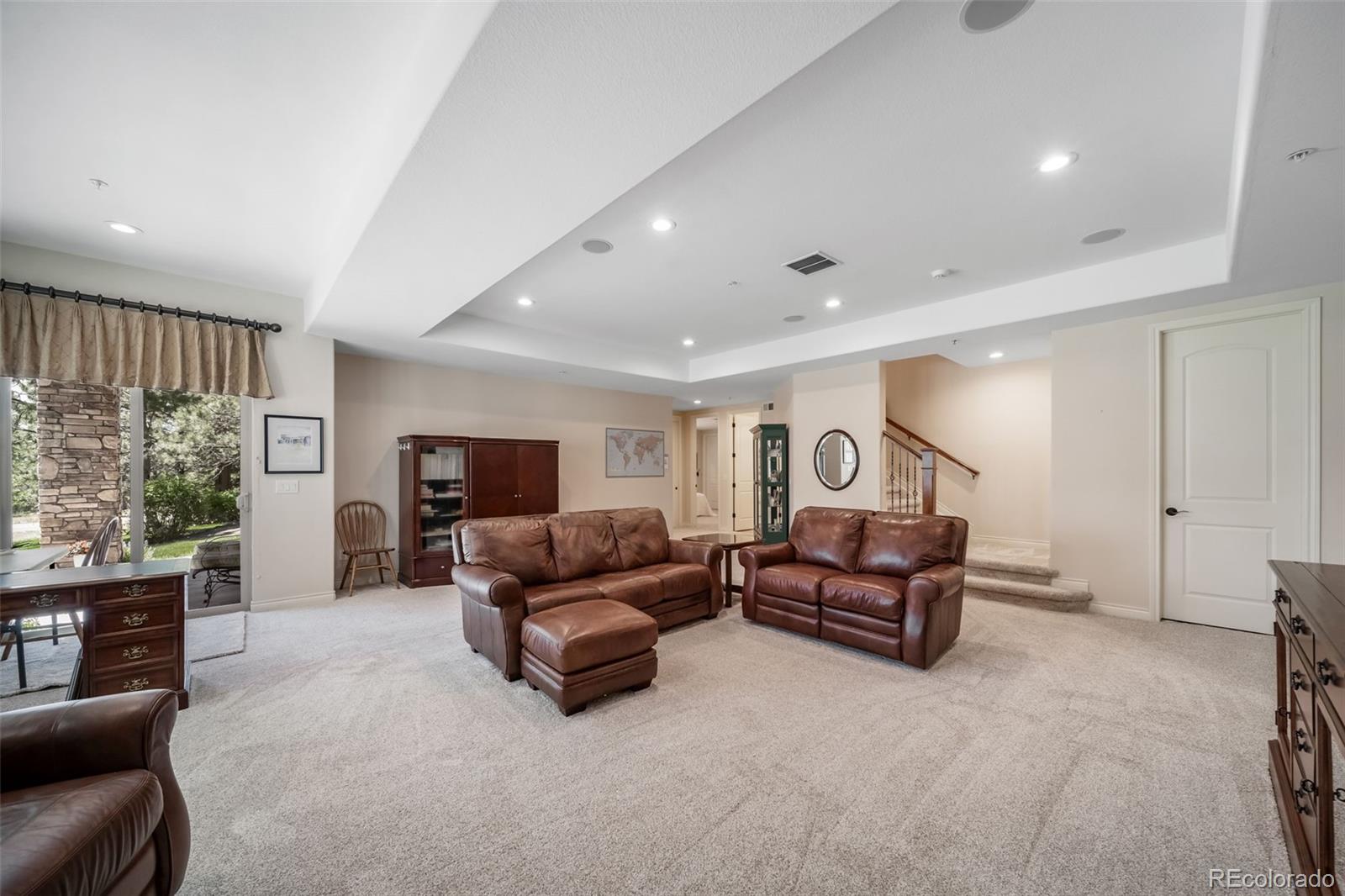 4316 Chateau Ridge Road Castle Rock, CO 80108 - Photo 27 of 39