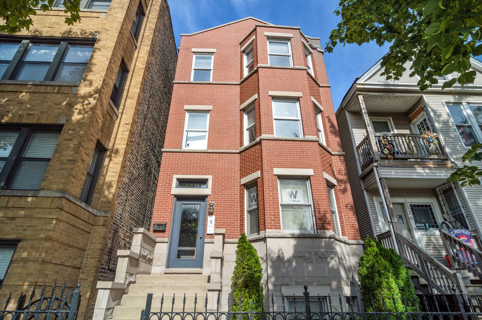 1116 West Addison Street Chicago, IL 60613 - Photo 1 of 48 Gallery Image 1