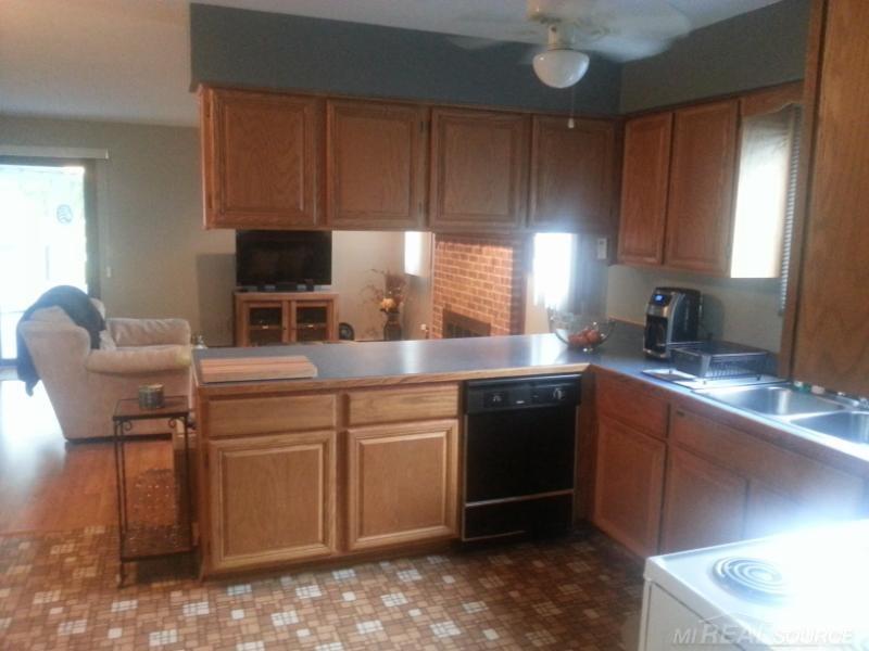 7191 Lester Street Lexington, MI 48450 - Photo 6 of 19 31317826-5.JPG