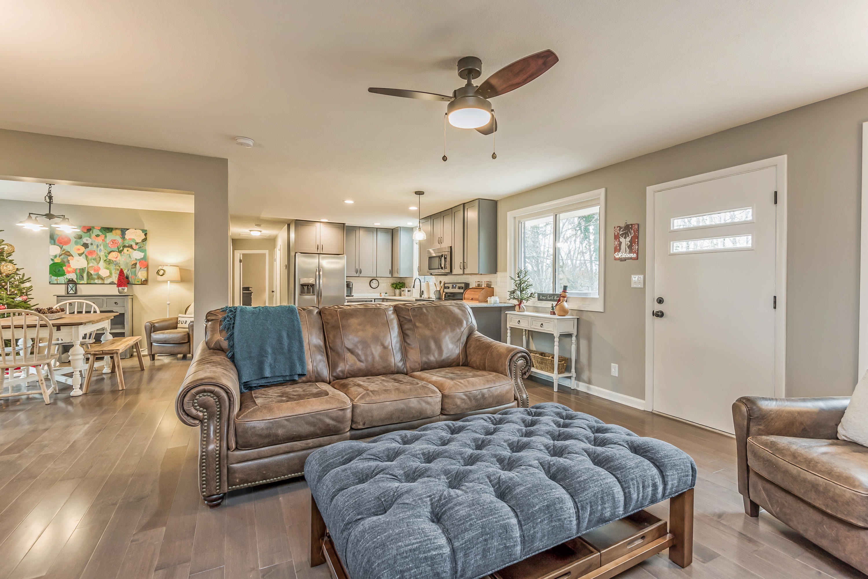 8015 Shady Lane Powell, TN 37849 - Photo 5 of 38 8015shadyln-10