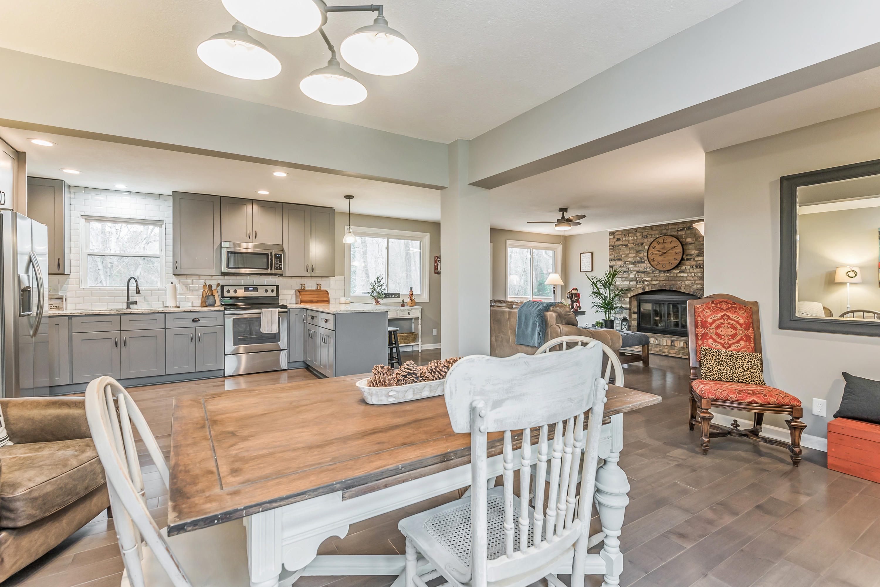 8015 Shady Lane Powell, TN 37849 - Photo 7 of 38 8015shadyln-5