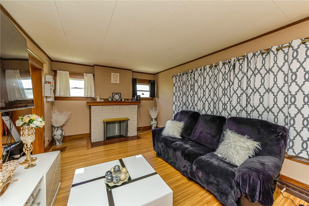 32 Walzer Road Irondequoit, NY 14622 - Photo 10 of 31