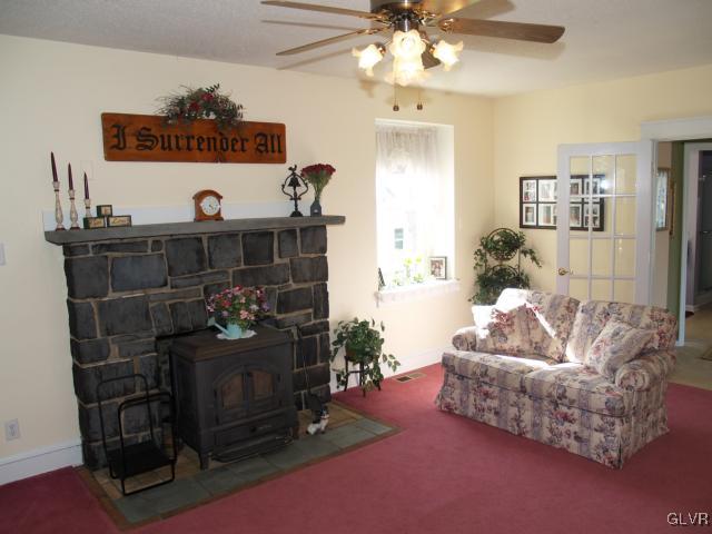 1219 Ridge Road Sellersville, PA 18960 - Photo 16 of 29