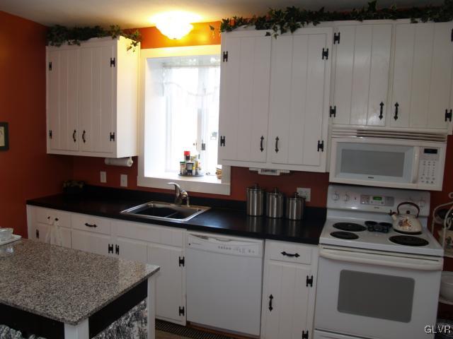 1219 Ridge Road Sellersville, PA 18960 - Photo 20 of 29