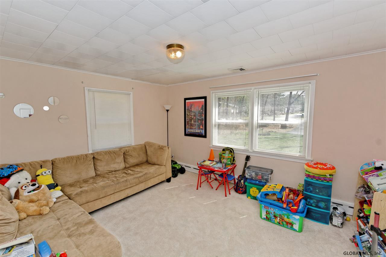 49 Fletcher Road Guilderland, NY 12203 - Photo 15 of 25 Photo 15