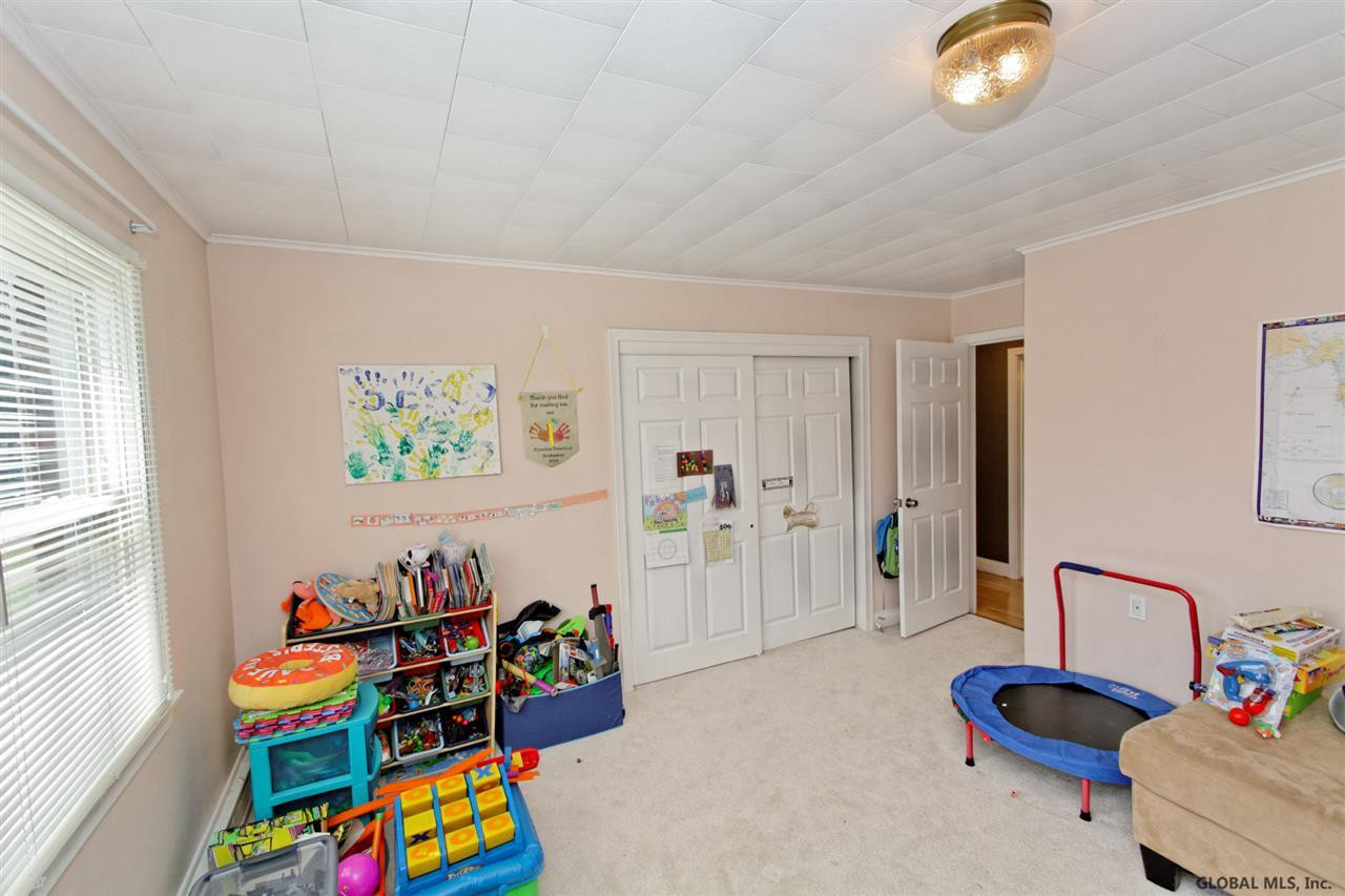 49 Fletcher Road Guilderland, NY 12203 - Photo 16 of 25 Photo 16