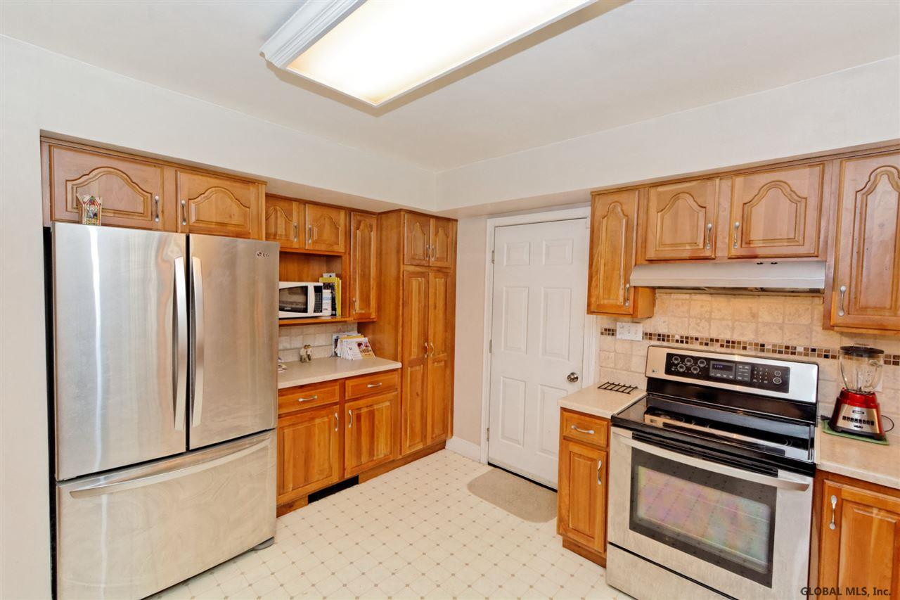 49 Fletcher Road Guilderland, NY 12203 - Photo 9 of 25 Photo 9