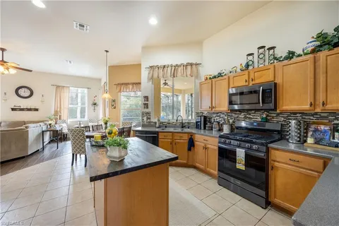 $930,000 | 1860 22nd Avenue Northeast, Naples, FL 34120
