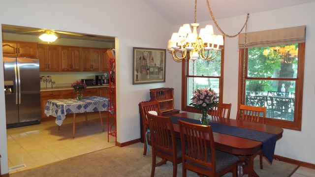 380 Douglas Road Batavia, IL 60510 - Photo 5 of 23