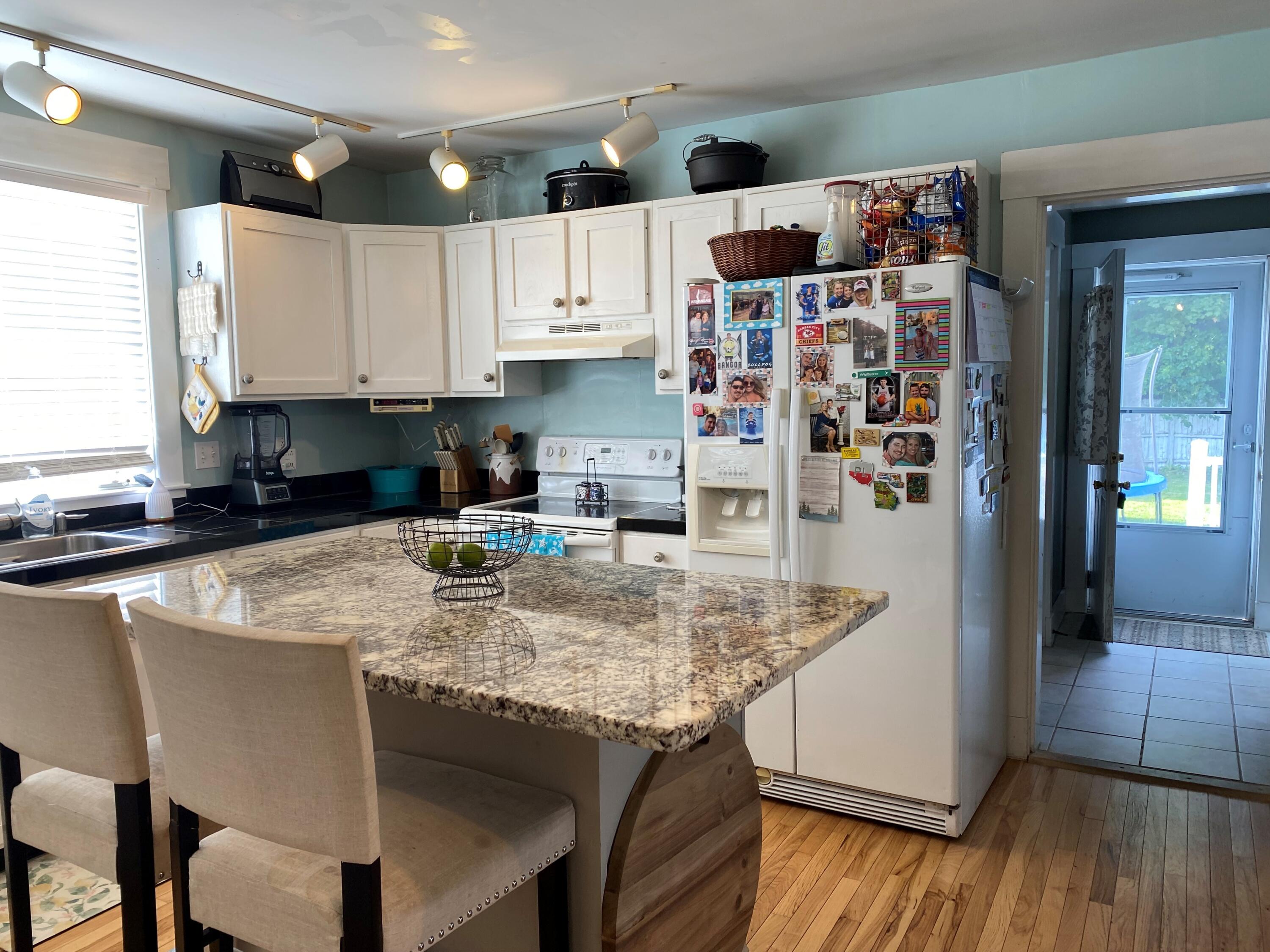 35 Boutelle Road Bangor, ME 04401 - Photo 8 of 47 8