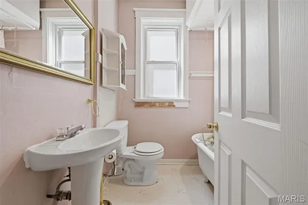 $200,000 | 5632 Devonshire Avenue, St. Louis, MO 63109