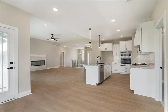 $549,950 | 3413 North 129 Street, Kansas City, KS 66109