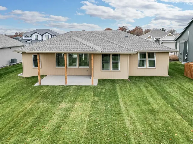 $549,950 | 3413 North 129 Street, Kansas City, KS 66109