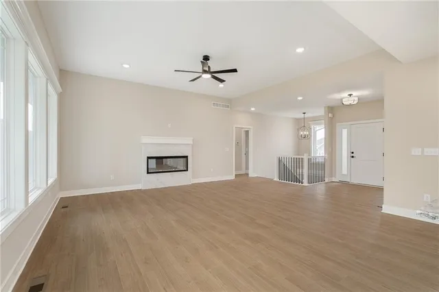 $549,950 | 3413 North 129 Street, Kansas City, KS 66109