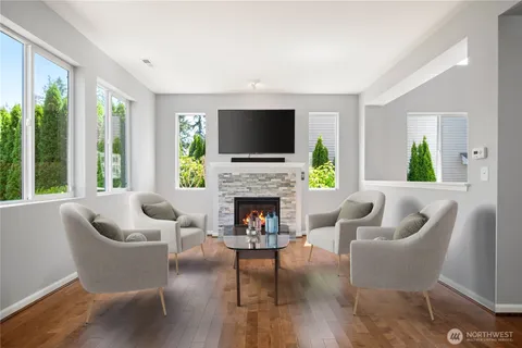 $715,000 | 27579 214th Avenue Southeast, Maple Valley, WA 98038