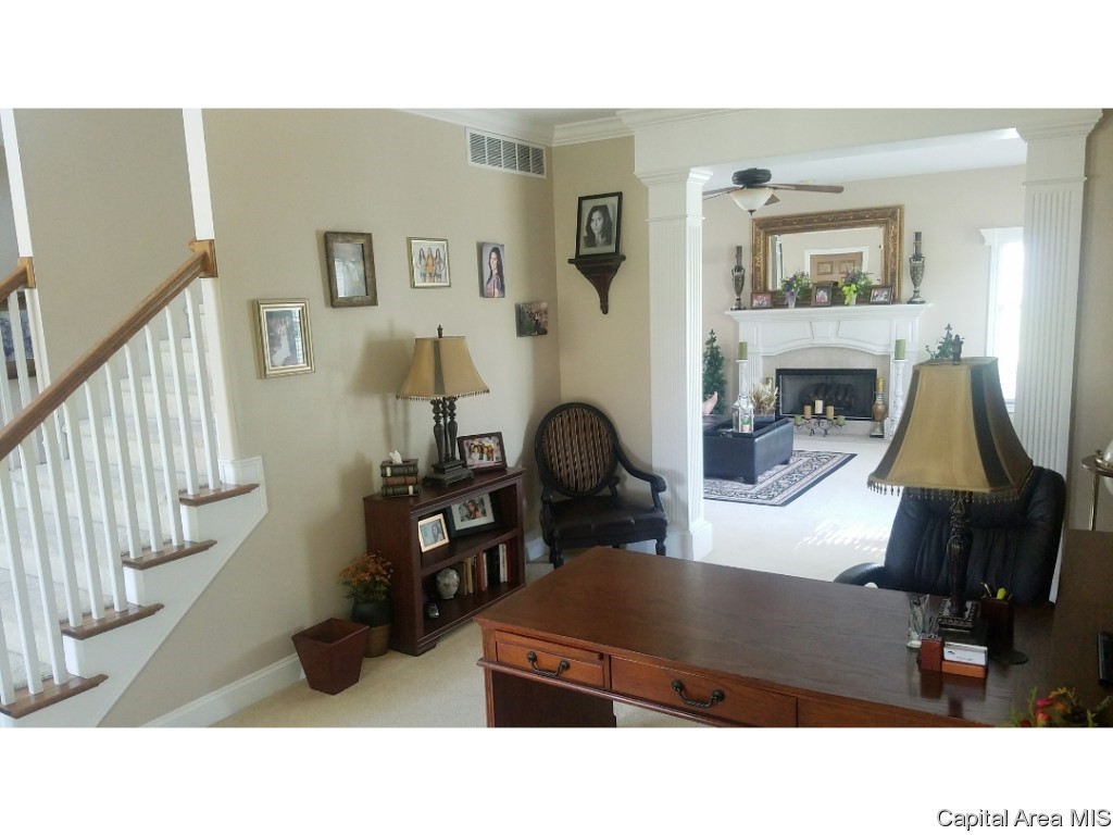 3564 Benbrook Drive Springfield, IL 62711 - Photo 12 of 28 Gallery Image 12