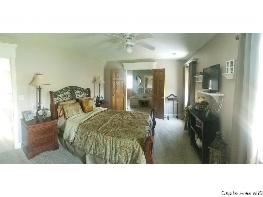 3564 Benbrook Drive Springfield, IL 62711 - Photo 13 of 28 Gallery Image 13