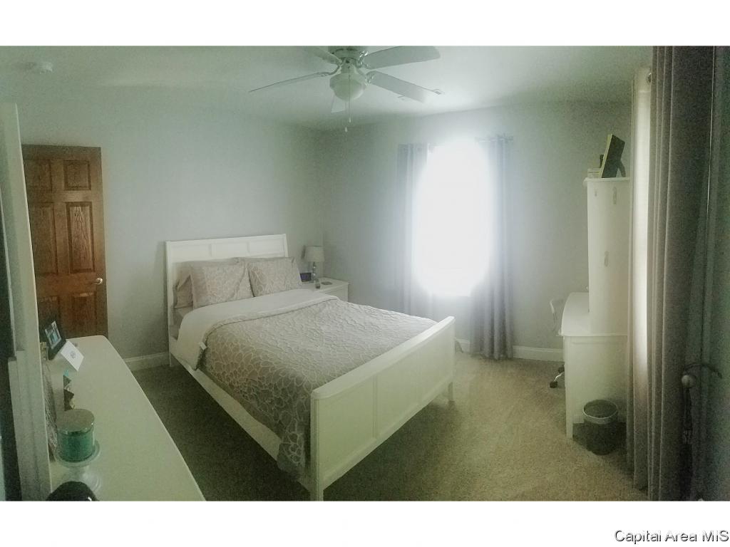 3564 Benbrook Drive Springfield, IL 62711 - Photo 17 of 28 Gallery Image 17