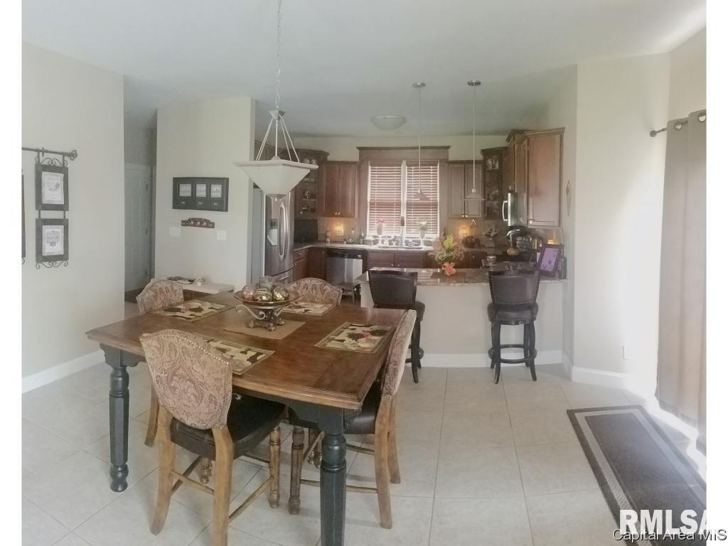 3564 Benbrook Drive Springfield, IL 62711 - Photo 6 of 28 Gallery Image 6