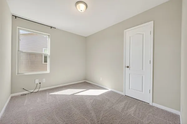 $2,200 | 940 21st Street, Hempstead, TX 77445