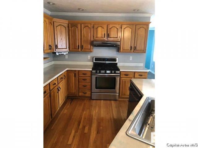 3196 Otter Lane Springfield, IL 62712 - Photo 12 of 36 Gallery Image 12