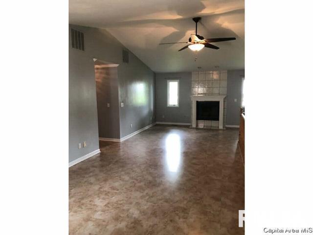 3196 Otter Lane Springfield, IL 62712 - Photo 25 of 36 Gallery Image 25