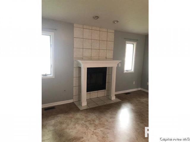 3196 Otter Lane Springfield, IL 62712 - Photo 32 of 36 Gallery Image 32