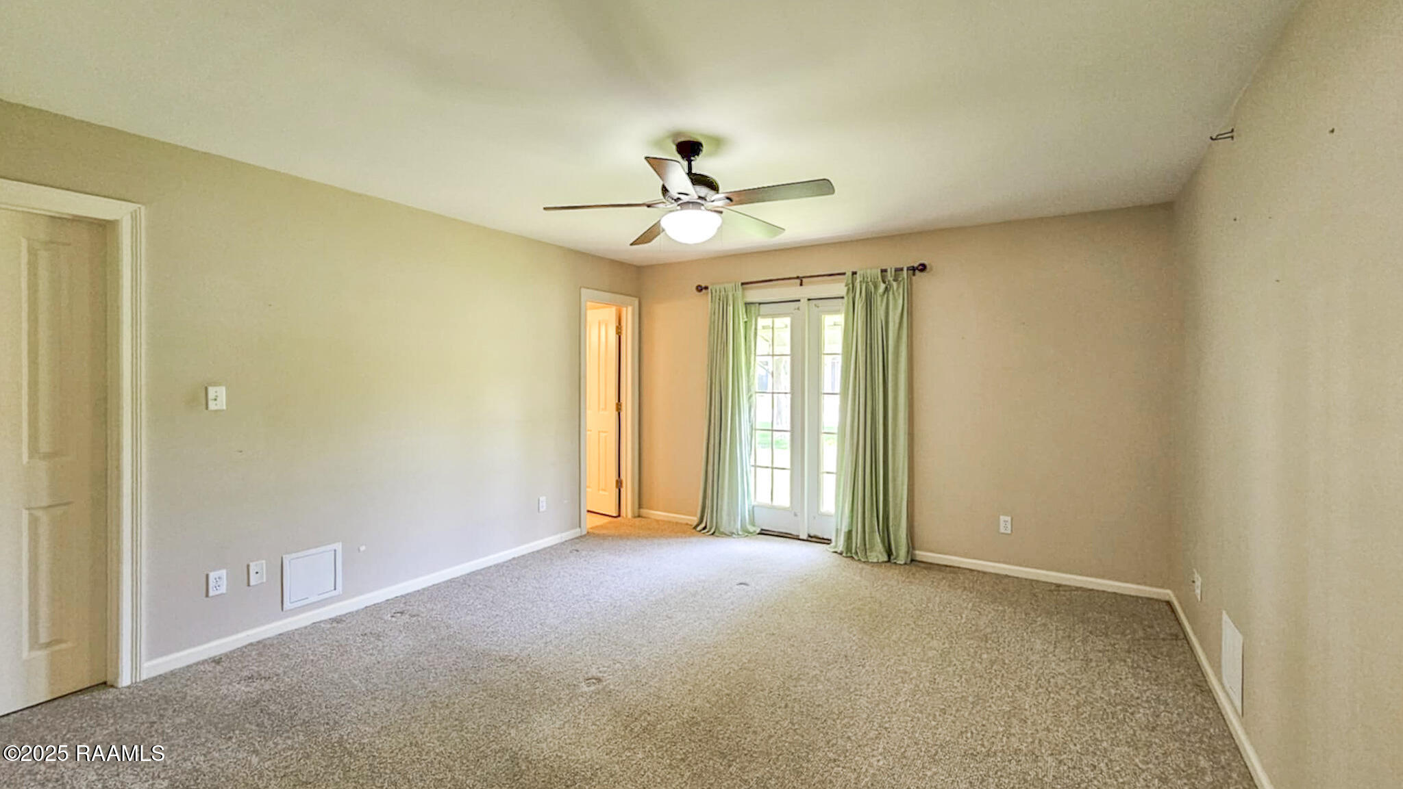 113 Jeanne Street Eunice, LA 70535 - Photo 14 of 32 209fe34b-8812-47c3-926f-93c2fc425163-2