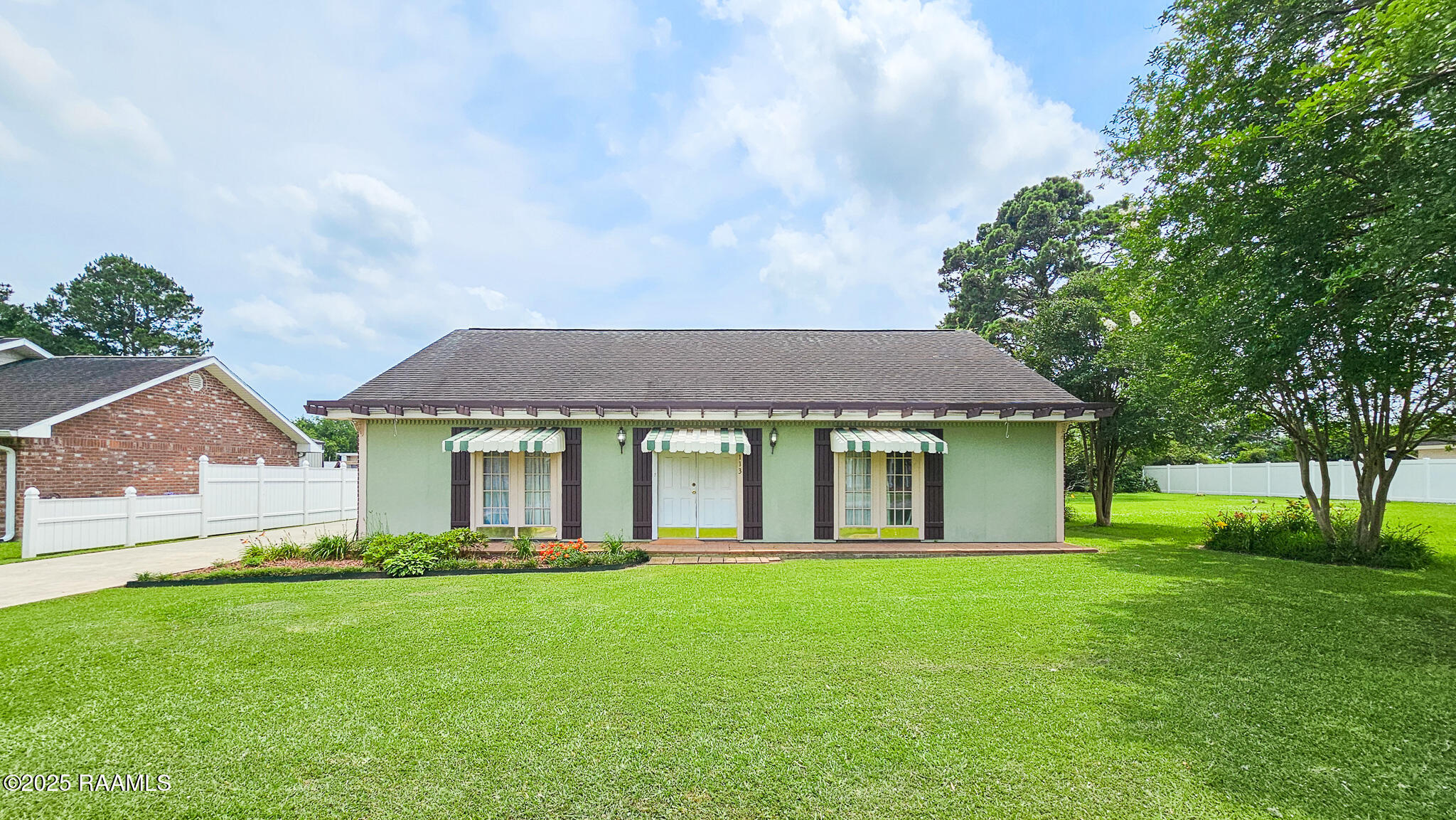 113 Jeanne Street Eunice, LA 70535 - Photo 3 of 32 20250520_134948