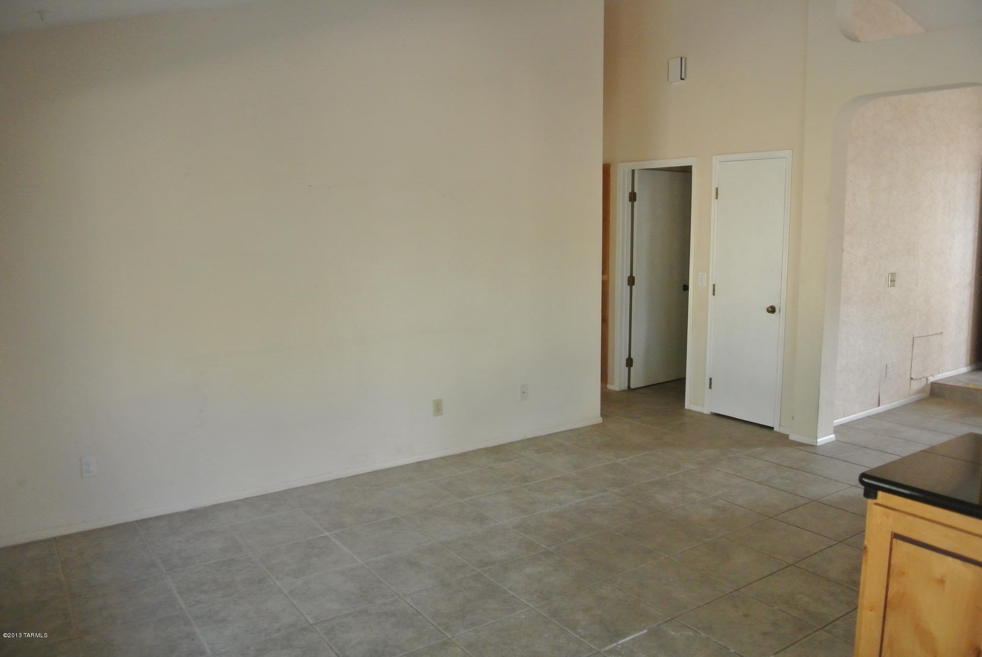 4824 West Hardy Road Tucson, AZ 85742 - Photo 10 of 44