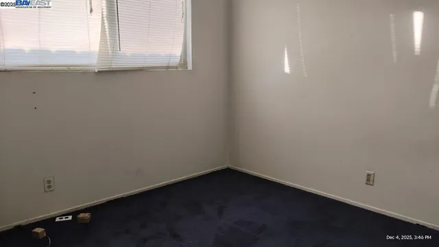 a close view of bathroom