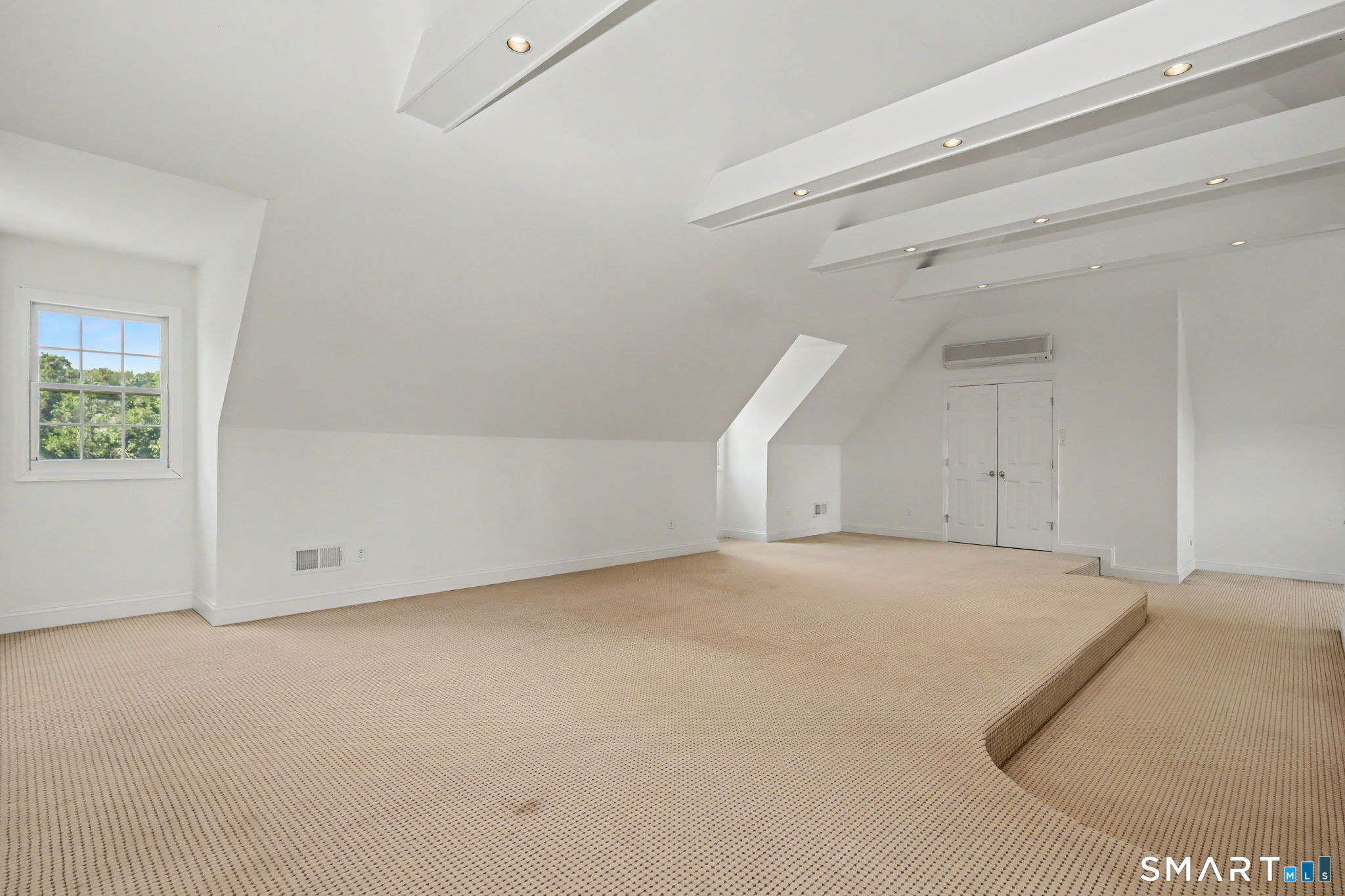 51 Briscoe Road New Canaan, CT 06840 - Photo 37 of 40 Gallery Image 37