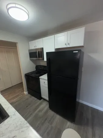 $1,975 | 891 West Boulevard, Unit 320, Hartford, CT 06105