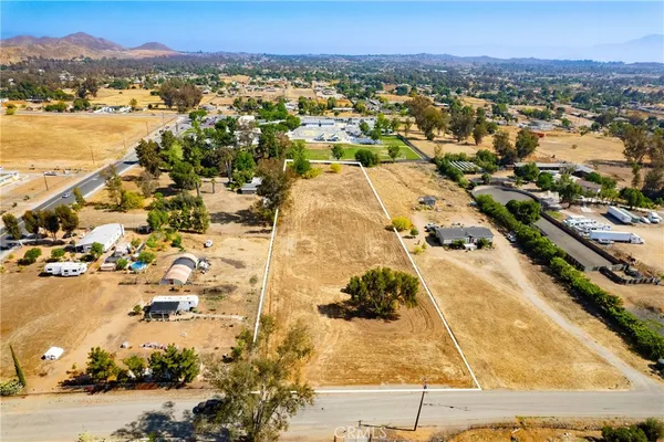 $250,000 | 0 Louise Street, Perris, CA 92570