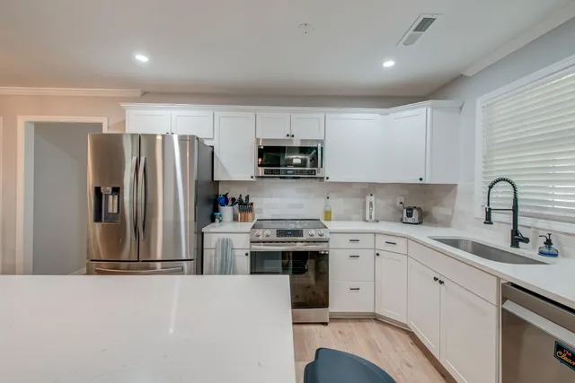 $410,000 | 109 Sundance Court, Summerville, SC 29486